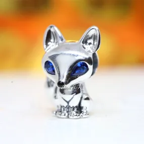 Blue-Eyed Fox Charm 799096C01