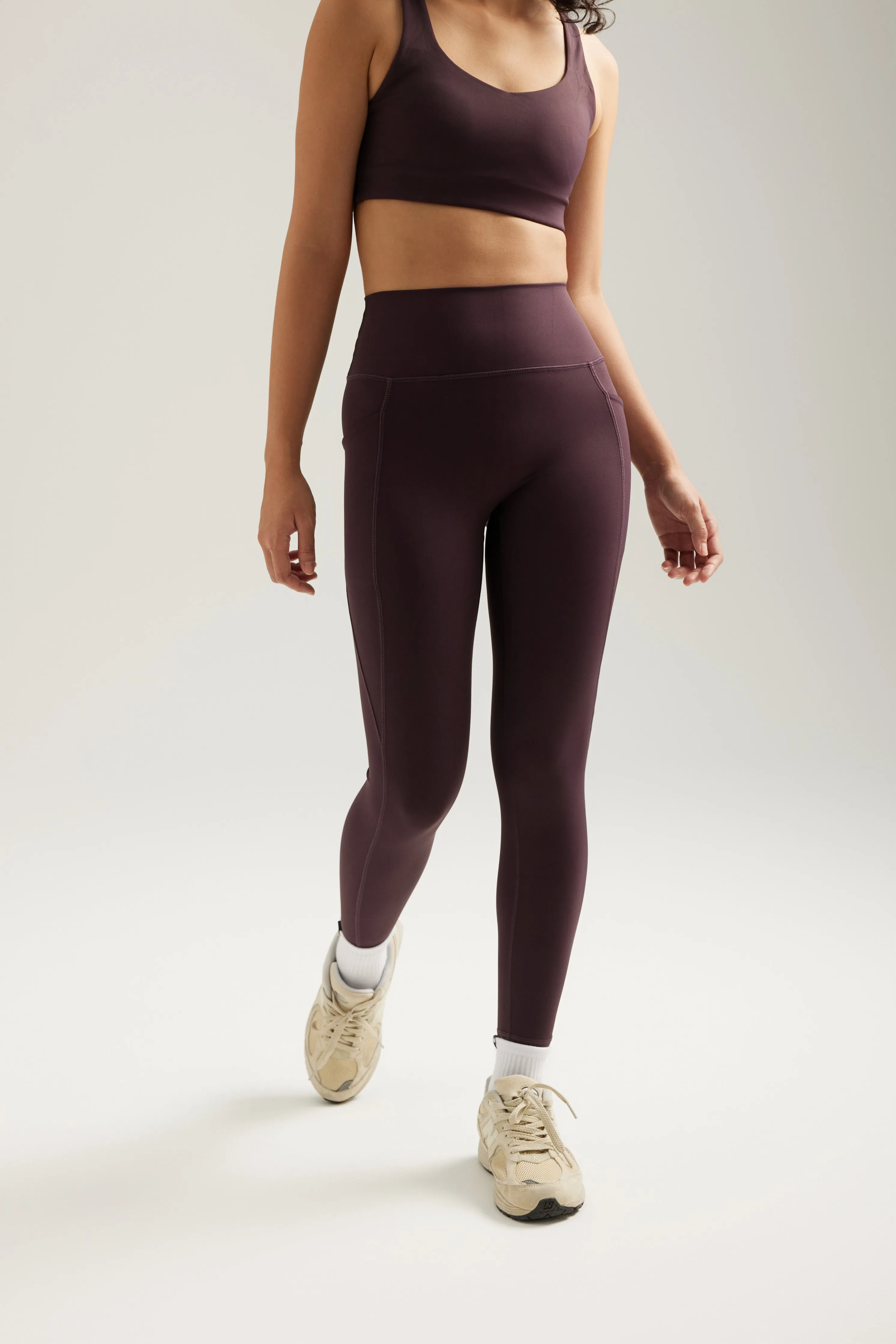 Pocket Leggings (Full 24") in Grape