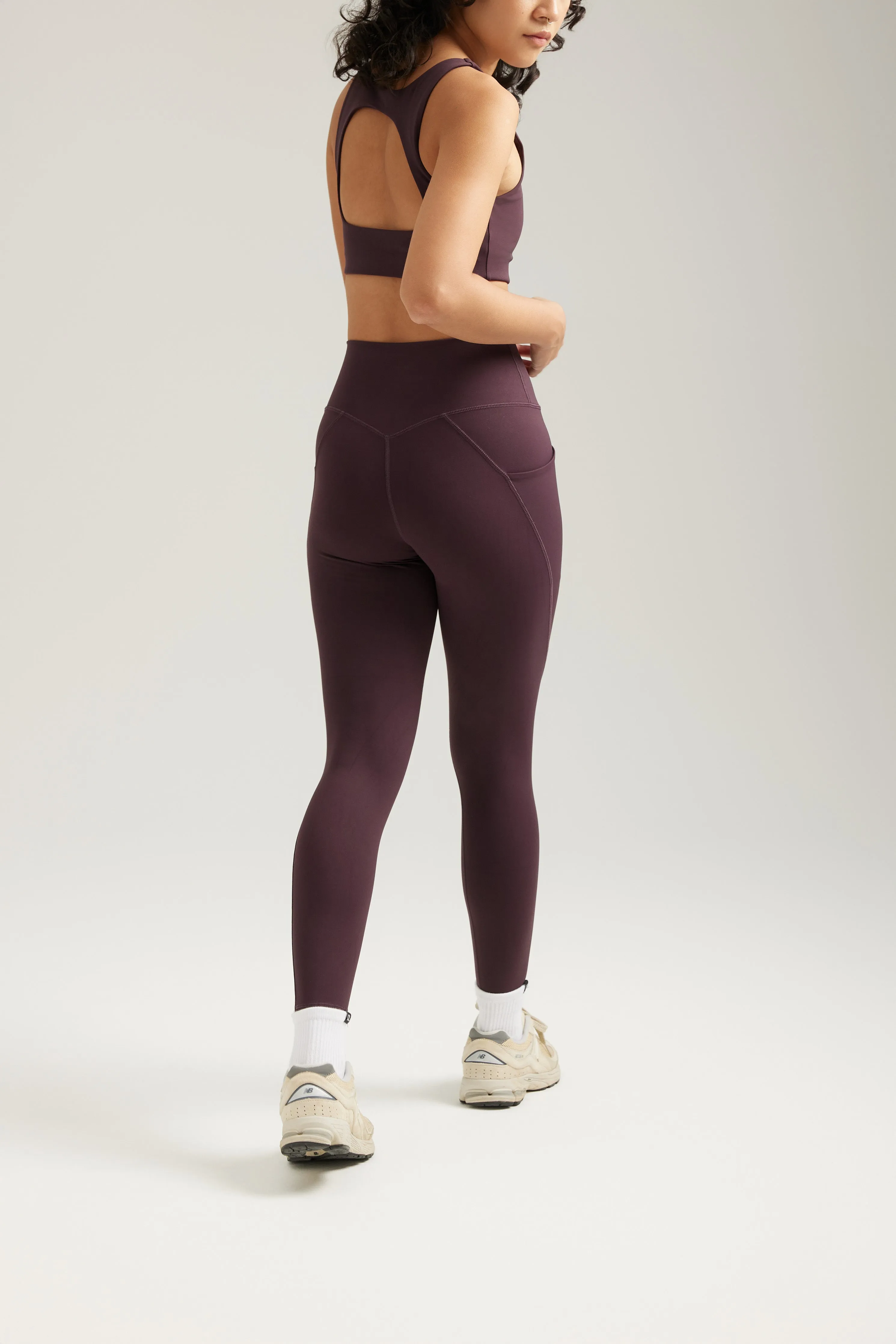 Pocket Leggings (Full 24") in Grape