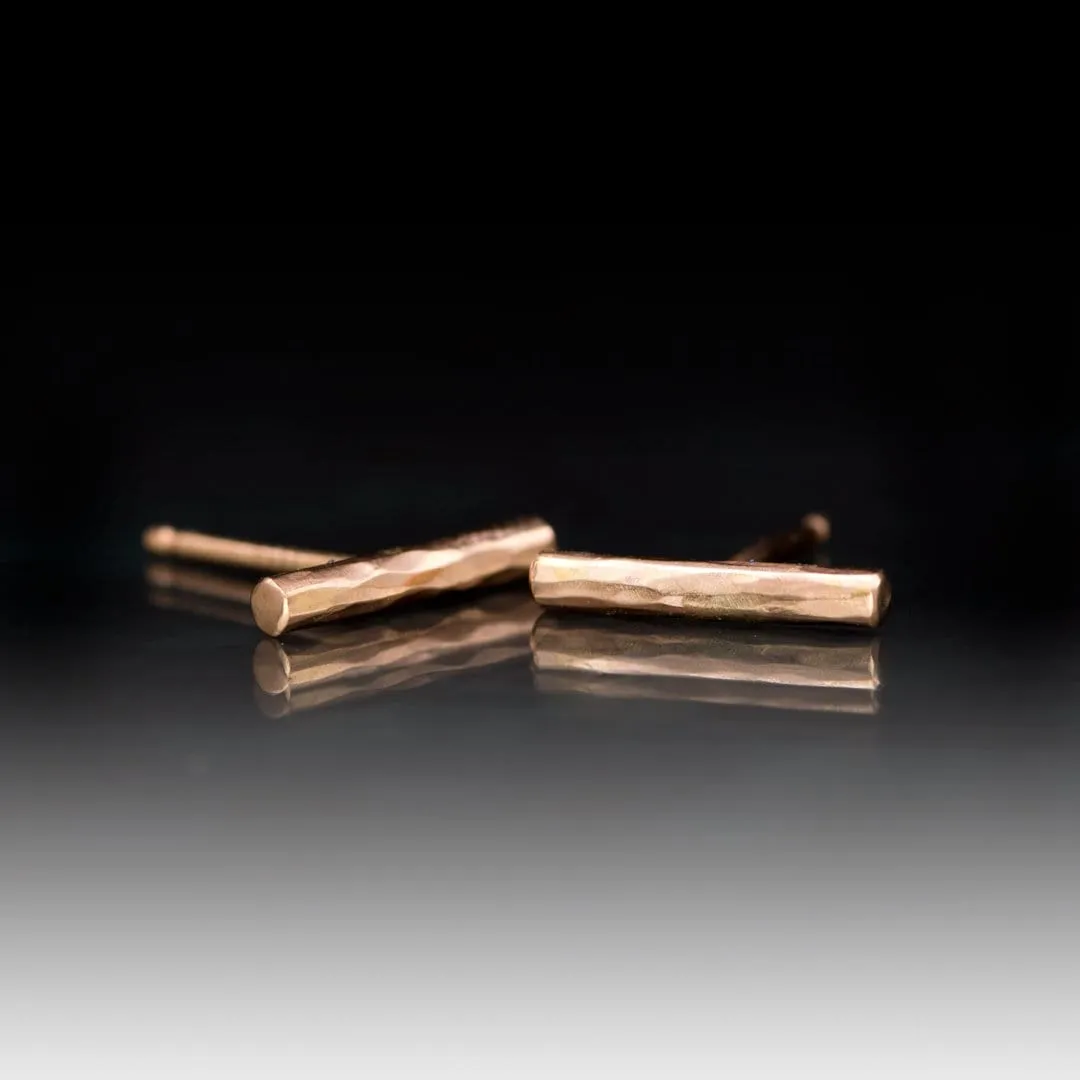 Short Hammered Bar Studs Earrings