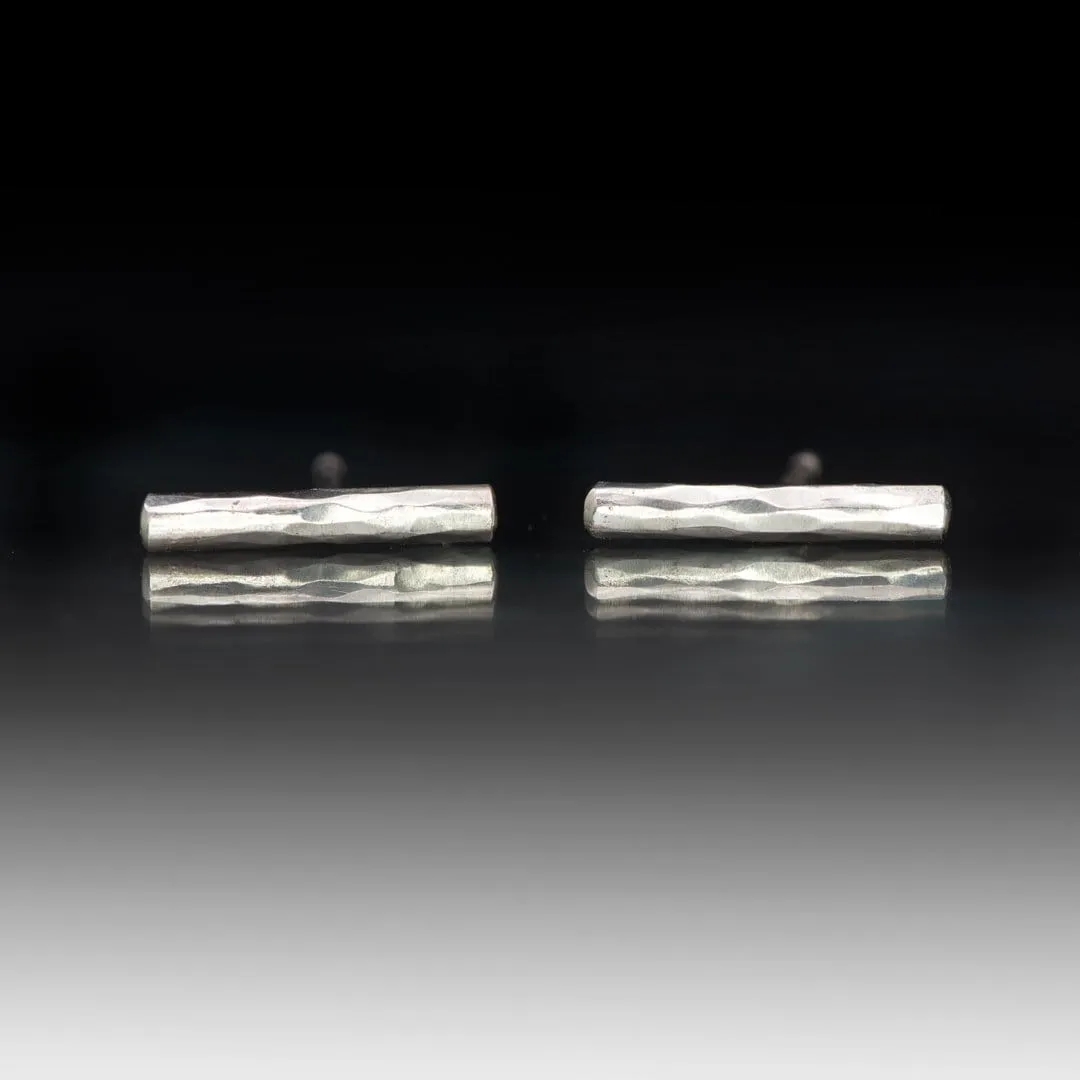 Short Hammered Bar Studs Earrings